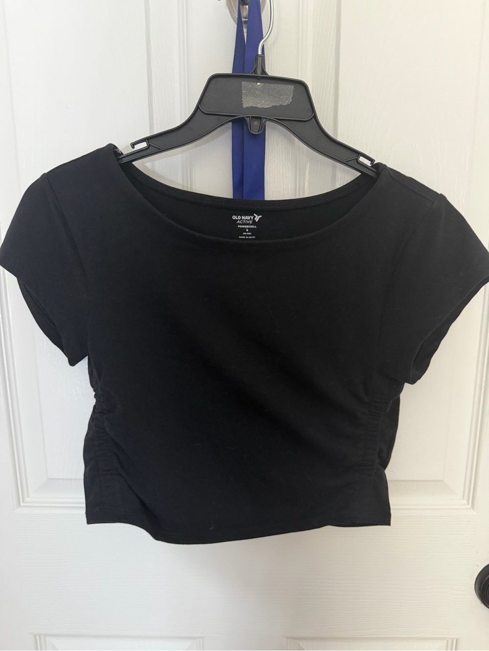 Old Navy Black Scoop Neck Crop Tee
